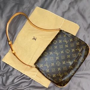 LOUIS VUITTON Monogram Musette Tango